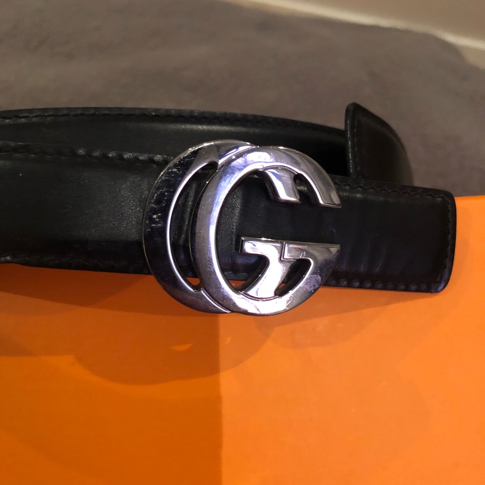 Gucci GG Silver and Black Leather Belt